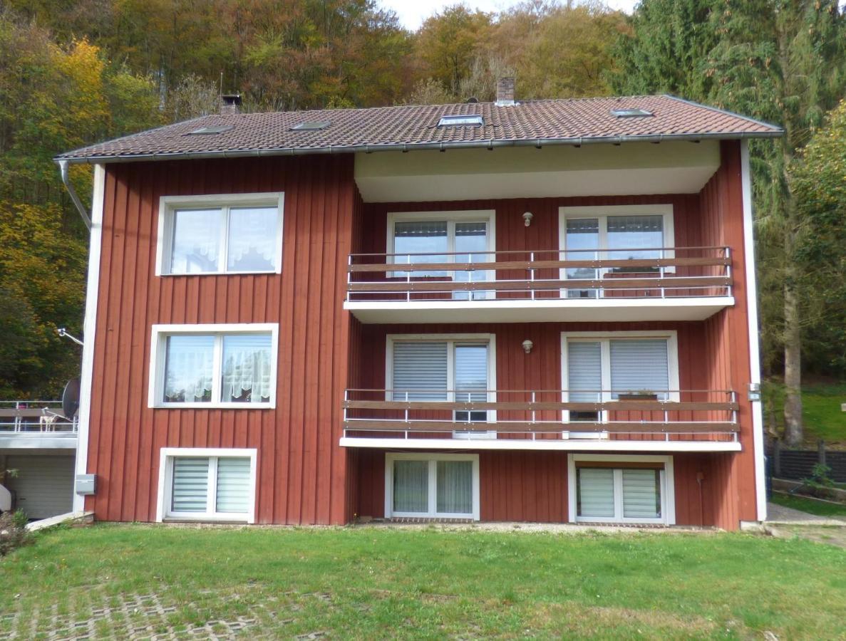 Fewo Mit Balkon Direkt Am Wald Und Wanderweg Ruhe Pur 2 Og Bad Sachsa Luaran gambar